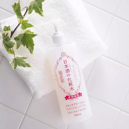Увлажняющий лосьон KIKUMASAMUNE Sake Transparent Moisturizing Lotion для лица и тела на основе саке, 500 мл