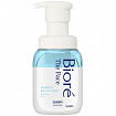Пенка для умывания KAO Biore The Face Foam Facial Wash Moist с увлажняющим эффектом, c ароматом цветочного мыла, 200 мл